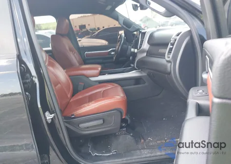 2021 Ram 1500 Big Horn 4X2 5'7 Box из США, поврежденный, VIN 1C6RREFT1MN543109